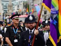 El jefe de policía de Londres pide perdón por la LGTBfobia del pasado